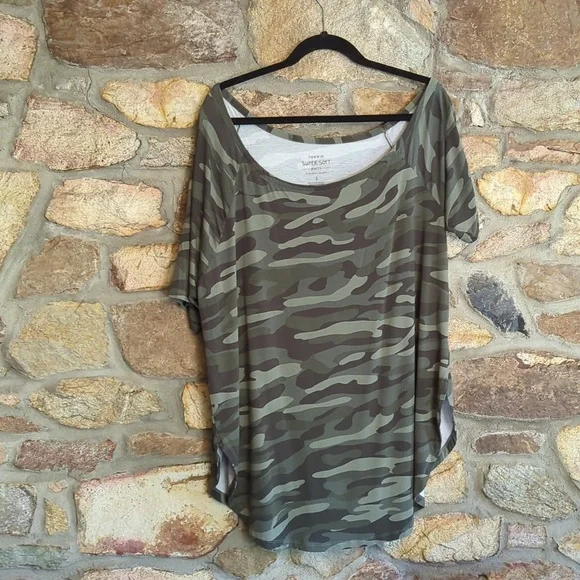 torrid Favorite Tunic Off-Shoulder Super Soft Short Sleeve Tunic Tee - Picture 4 of 13